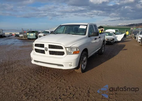2014 Ram 1500 Express z USA, uszkodzony, nr VIN 1C6RR7FT7ES109890